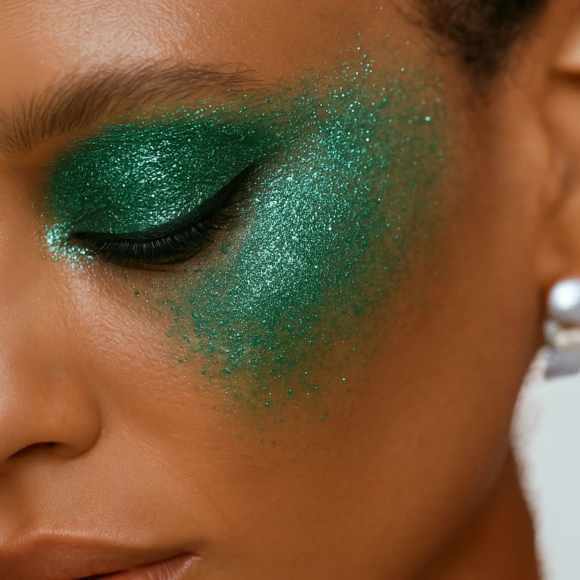 Timeless_Beauty Glitter Dust Silver